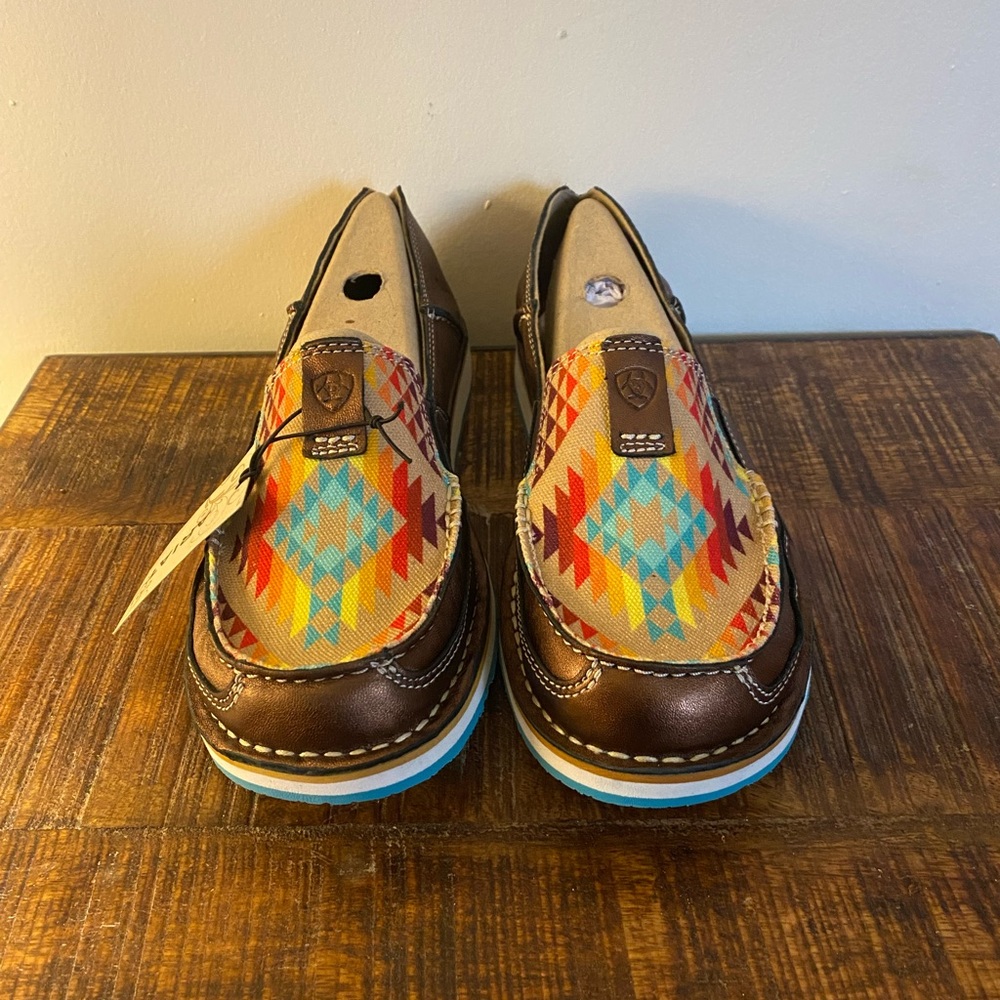 Ariat Cruisers
